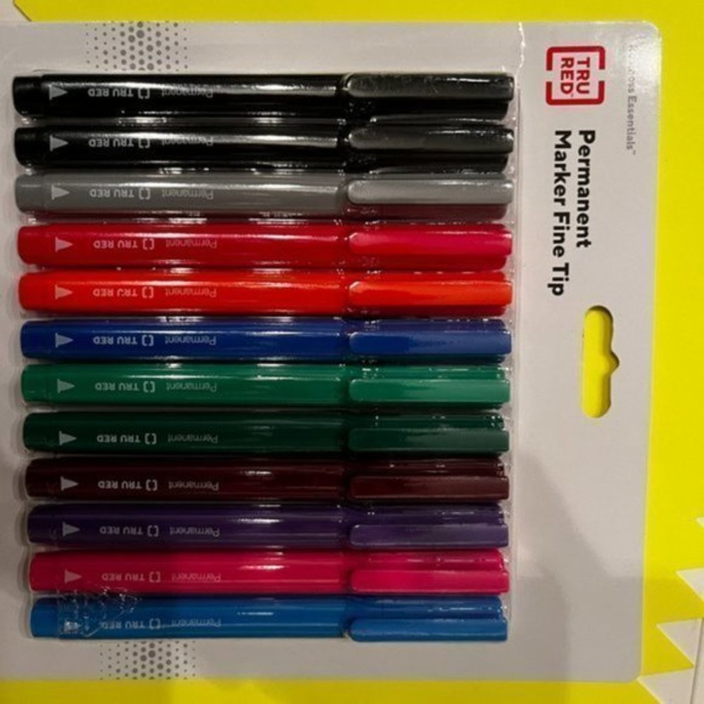 Permanent Markers - Fine Tip / Tru Red / Set of‎ 12 (t/o/x)